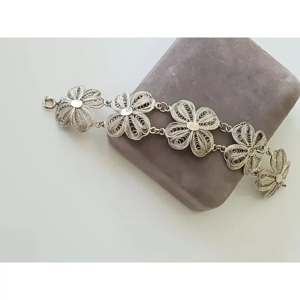 Vintage Silver Filigree Four Clover Link Bracelet – 6.25 in